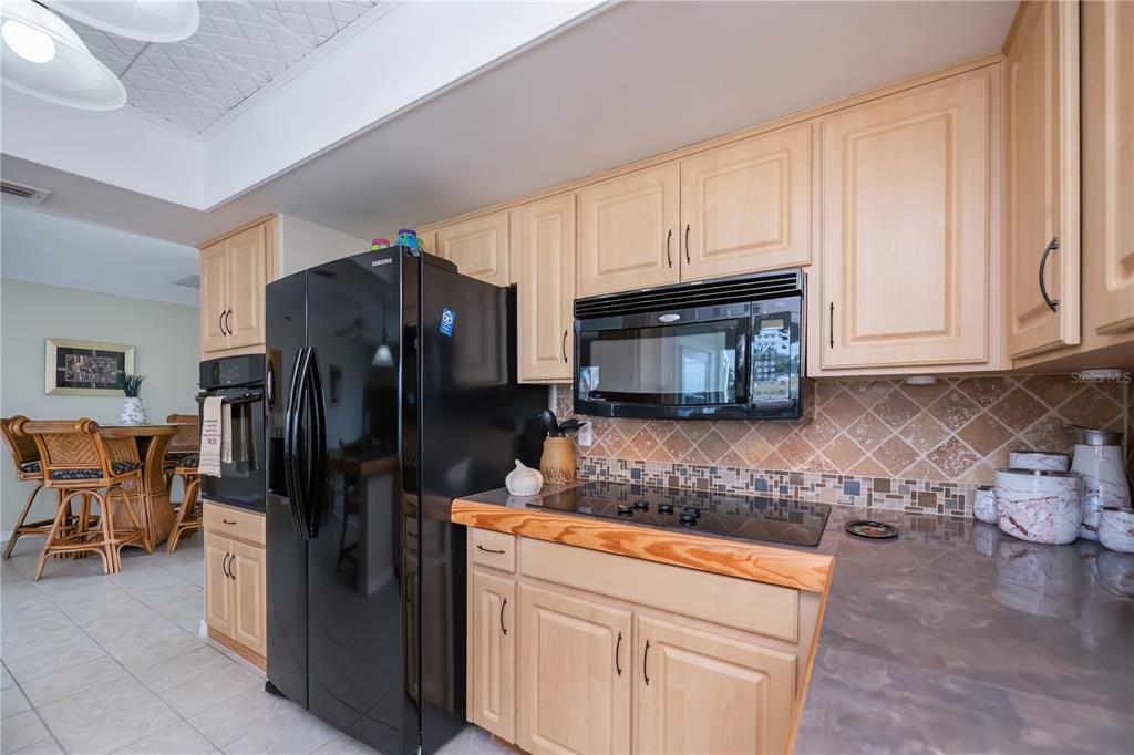 641 Bal Harbor Boulevard Punta Gorda, FL 33950 - Photo 11 of 83