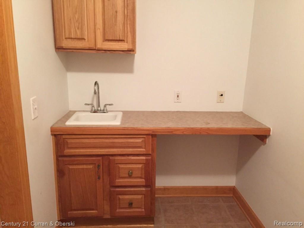 4266 South State Road Davison, MI 48423 - Photo 40 of 59