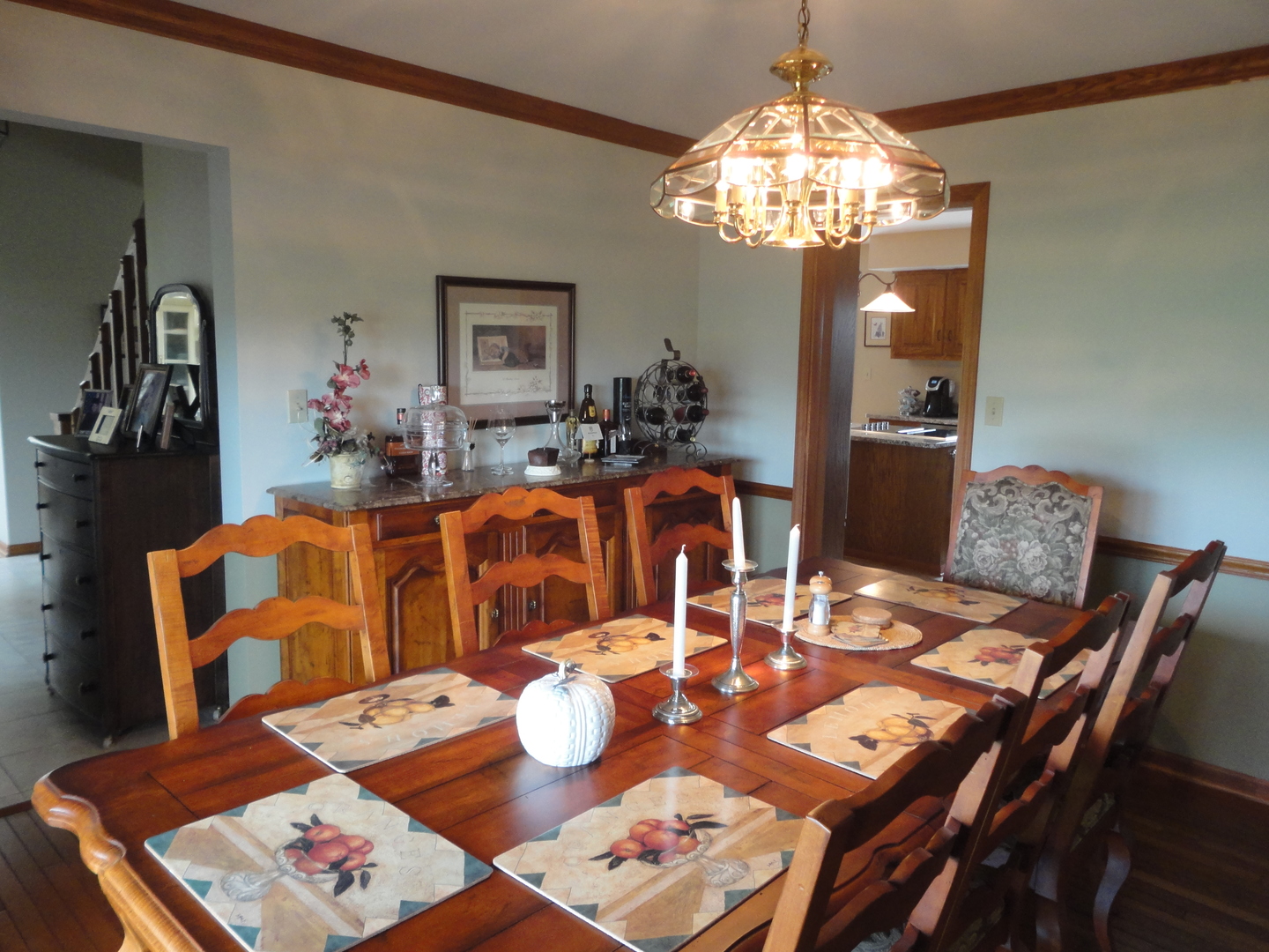4900 Stockdale Road Morris, IL 60450 - Photo 15 of 33 a view of a dining room with furniture and wooden floor