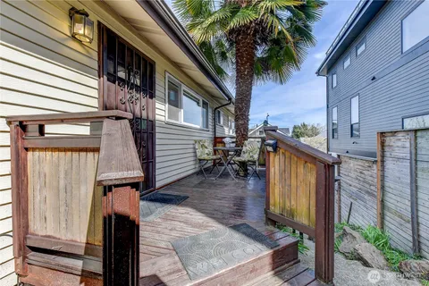 $1,399,950 | 610 27th Avenue East, Seattle, WA 98112