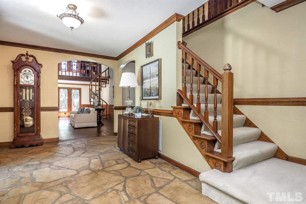 5009 Field And Stream Road Raleigh, NC 27613 - Photo 2 of 12 Huge entry FOYER with a GRAND entrance feel!