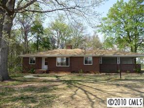 7510 Tuckaseegee Road Charlotte, NC 28214 - Photo 1 of 6 Gallery Image 1