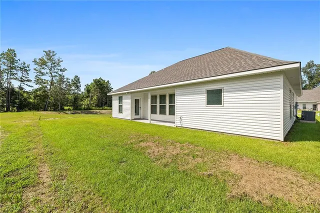 $1,800 | 44256 Doc Hyde Road, Ponchatoula, LA 70454