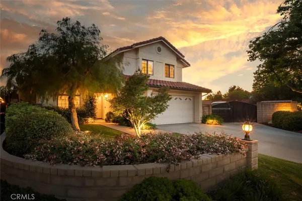 $907,000 | 22648 Oxford Lane, Saugus, CA 91350