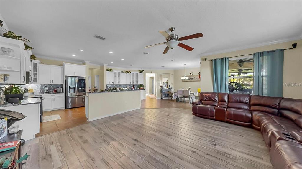 5457 Sandy Shell Drive Apollo Beach, FL 33572 - Photo 24 of 65