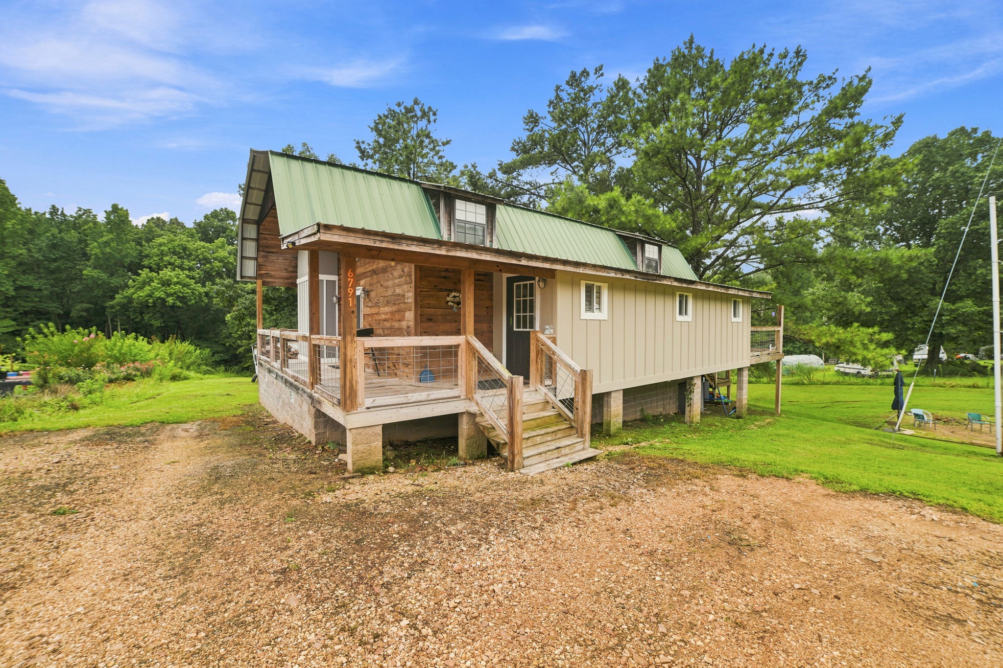 6791 Clydeton Road Waverly, TN 37185 - Photo 1 of 26