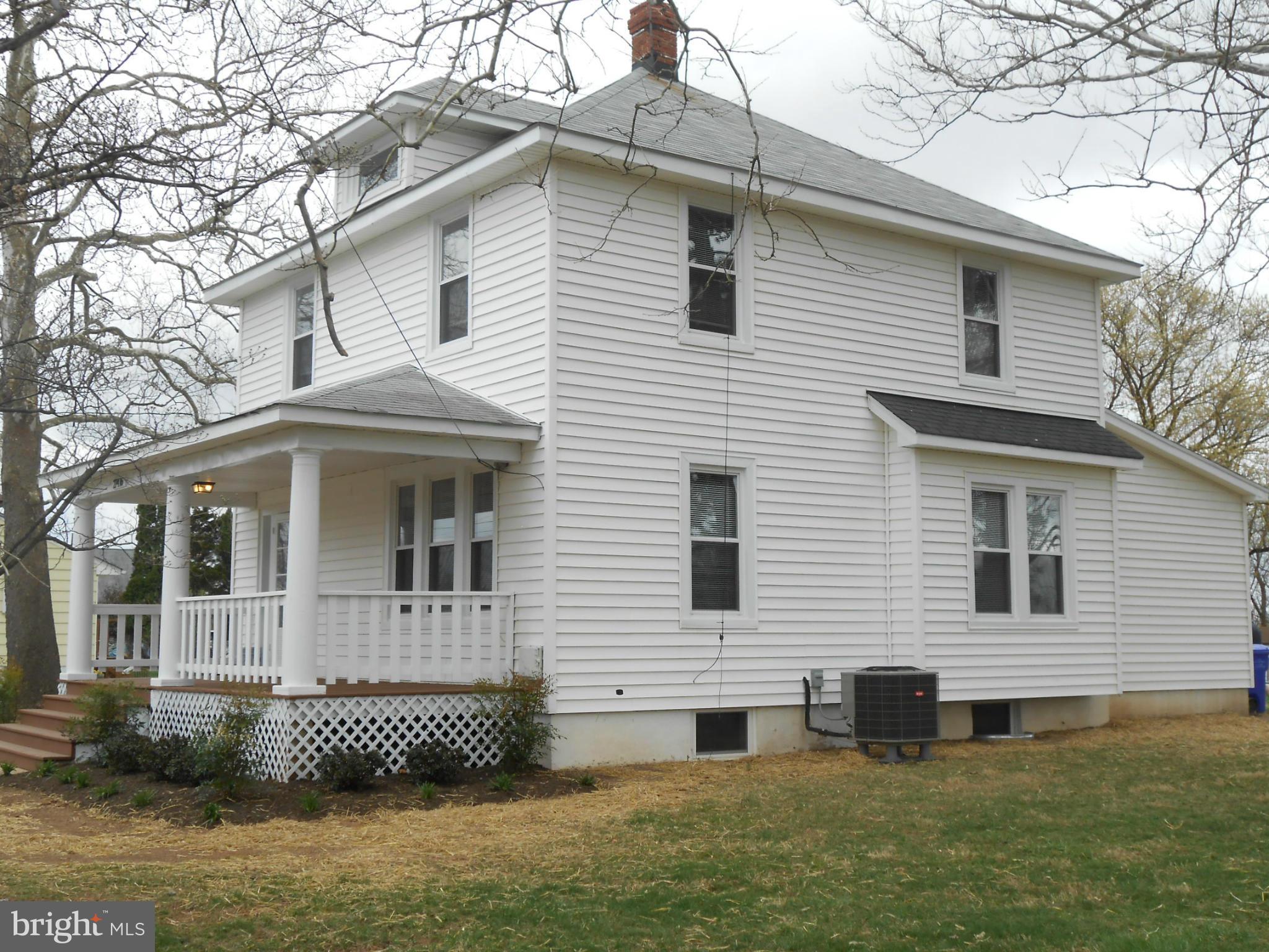 27416 Ridge Road Damascus, MD 20872 - Photo 2 of 30 Exterior (Front)