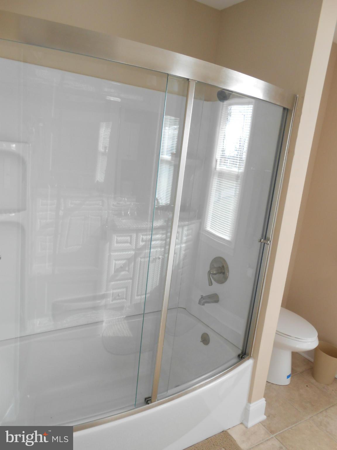 27416 Ridge Road Damascus, MD 20872 - Photo 25 of 30 Bath