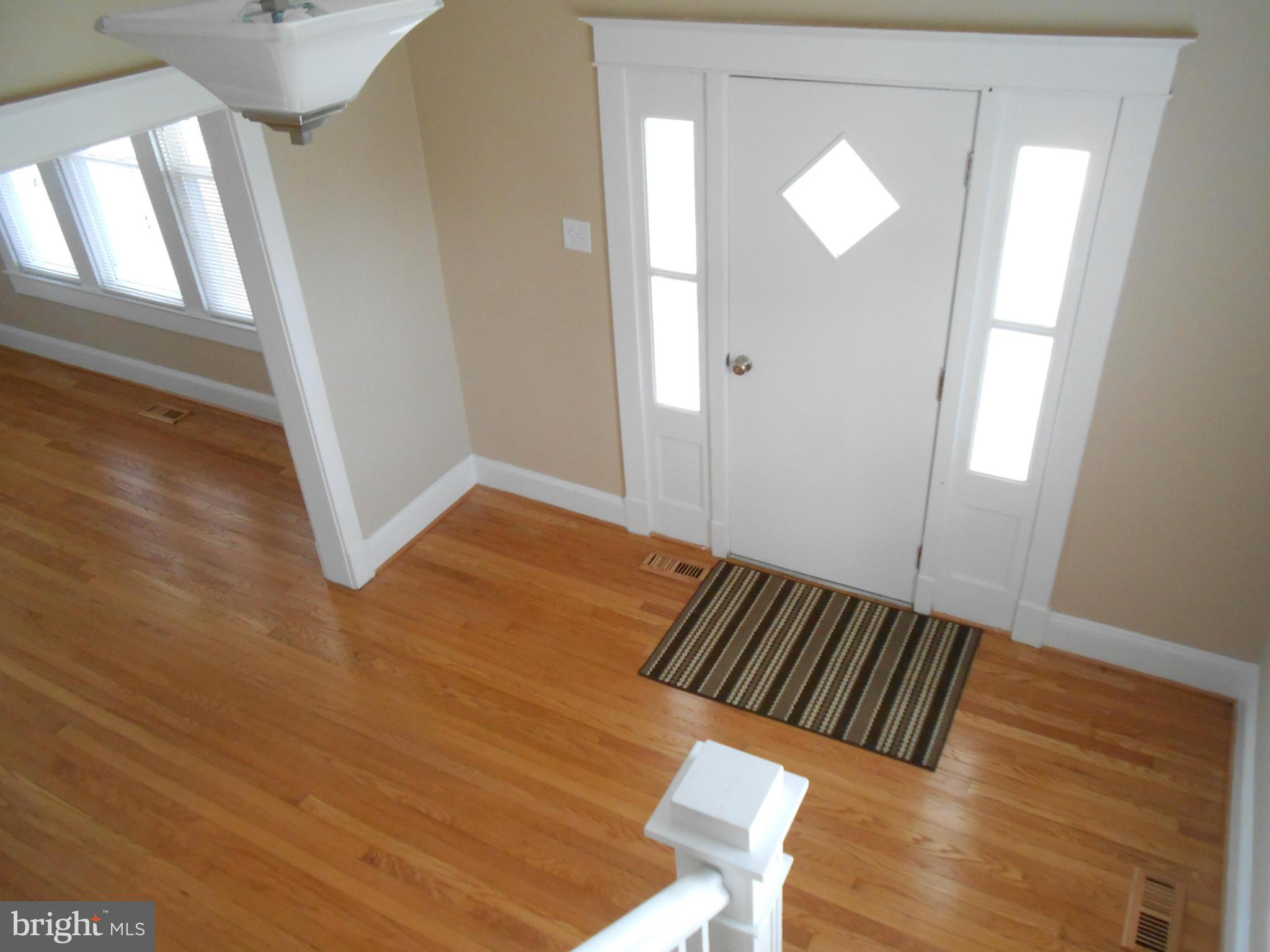 27416 Ridge Road Damascus, MD 20872 - Photo 10 of 30 Interior (General)
