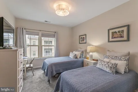 $399,500 | 6521 Walcott Lane, Unit 402, Frederick, MD 21703