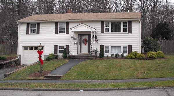 20 Tumelty Road Peabody, MA 01960 - Photo 1 of 25 Gallery Image 1