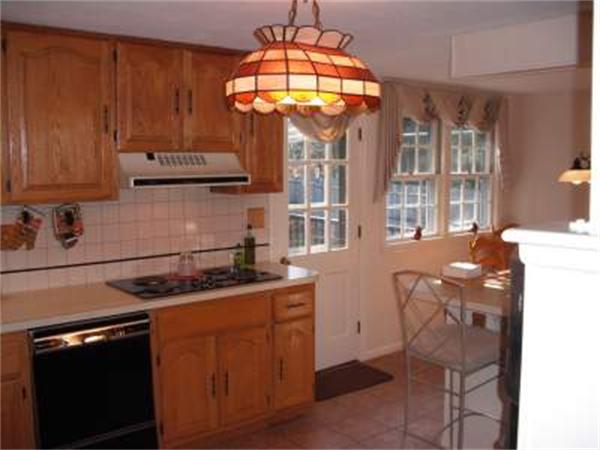 20 Tumelty Road Peabody, MA 01960 - Photo 5 of 25 Gallery Image 5