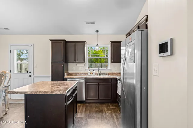 $1,700 | 215 Timber Jack Court, Jacksonville, NC 28546