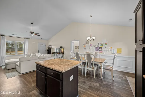 $1,625 | 215 Timber Jack Court, Jacksonville, NC 28546