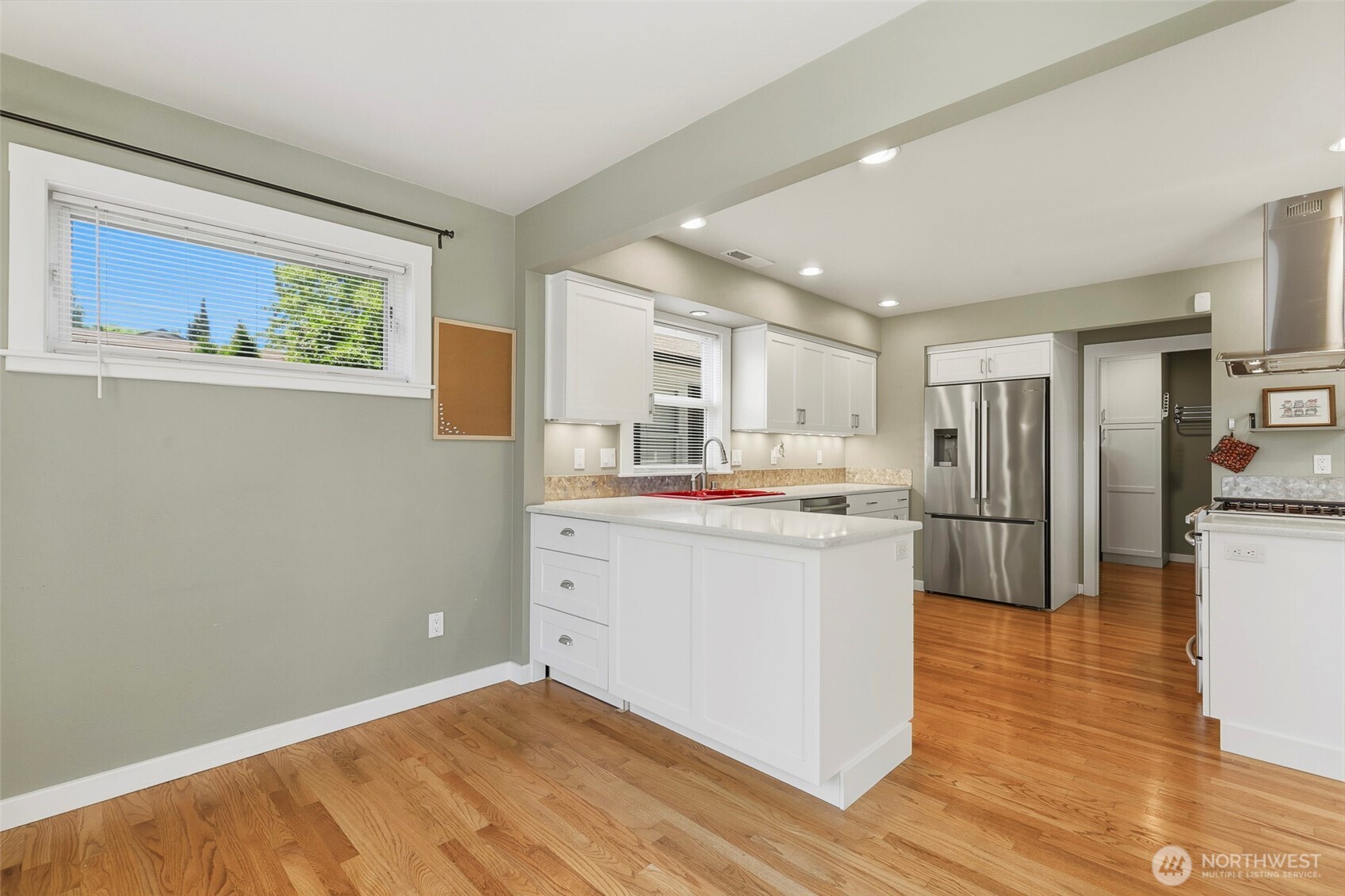 2219 Washington Way Longview, WA 98632 - Photo 14 of 33