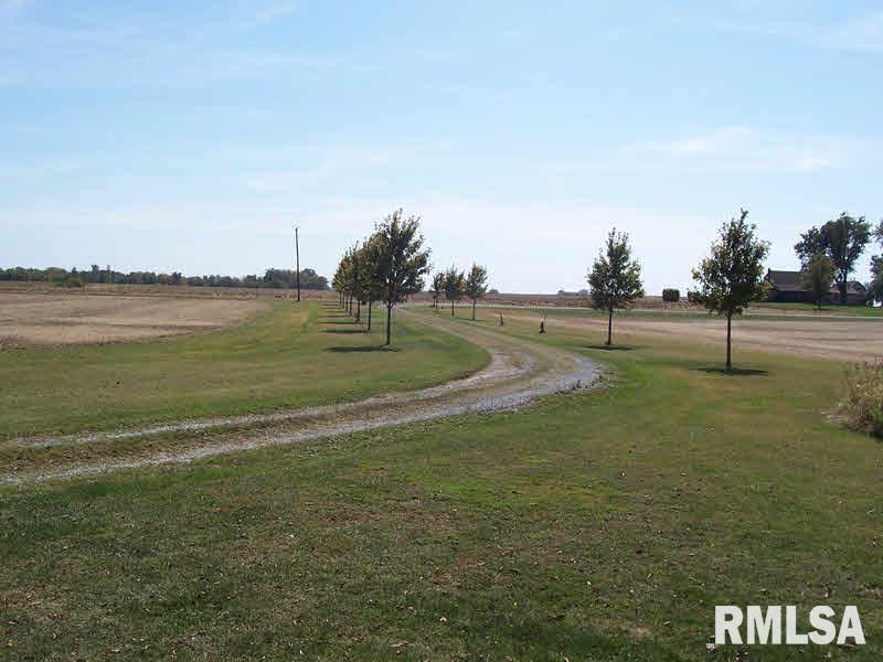24697 East Post Hoyleton, IL 62803 - Photo 10 of 11