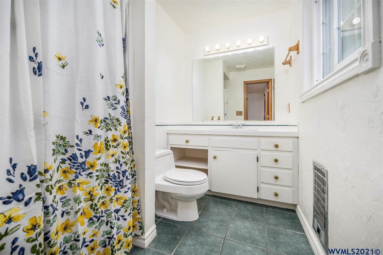 1220 Southwest 7th Avenue Albany, OR 97321 - Photo 10 of 23 Gallery Image 10