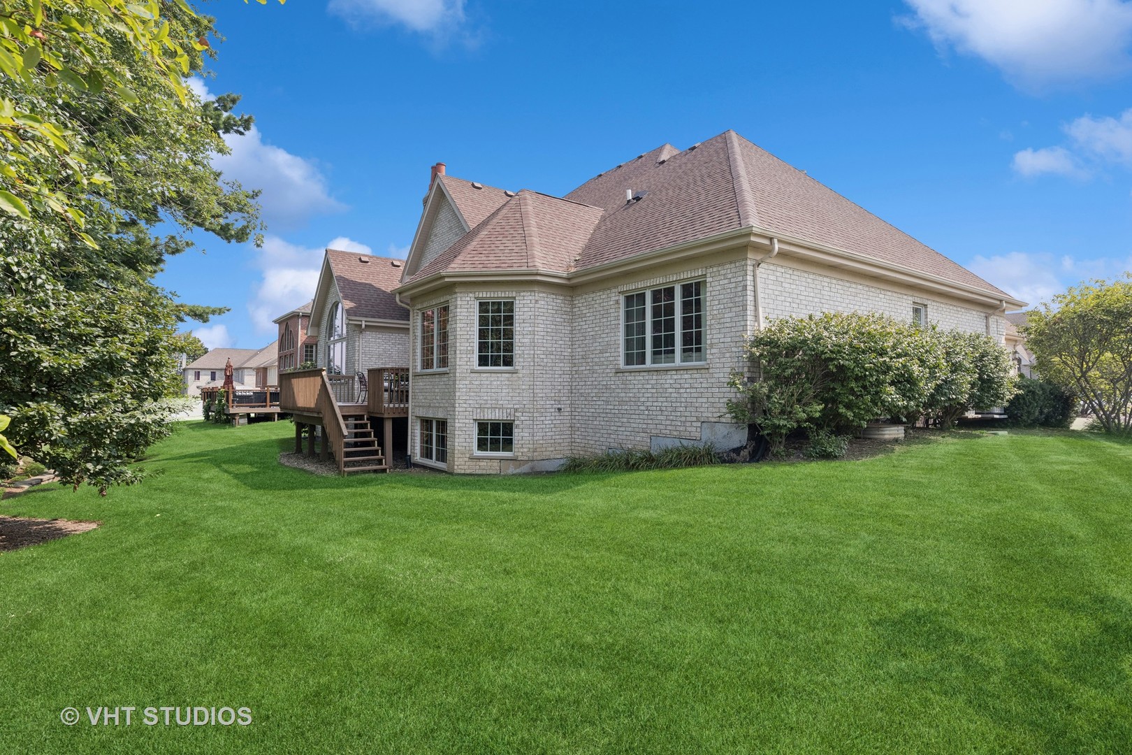 16736 Julie Ann Lane Orland Park, IL 60467 - Photo 32 of 36 a view of a house with a backyard