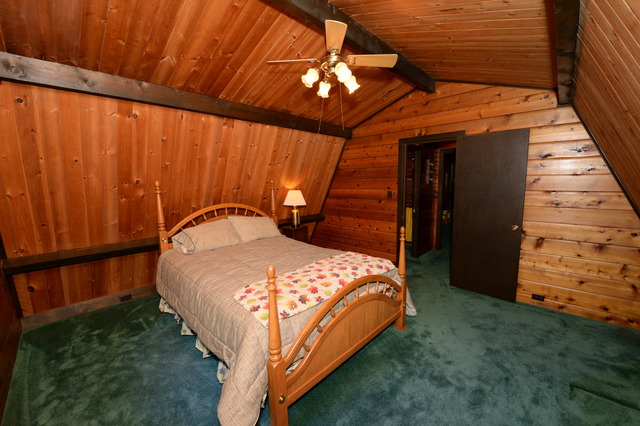 5N476 Brown Road St. Charles, IL 60175 - Photo 18 of 25 a bed sitting in a bedroom next to a yard