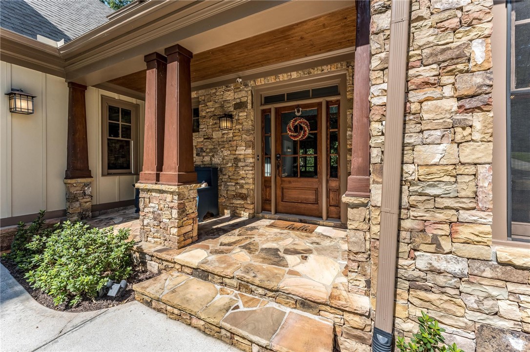 98 Barefoot Bay Road Hartwell, GA 30643 - Photo 3 of 50 Gallery Image 3