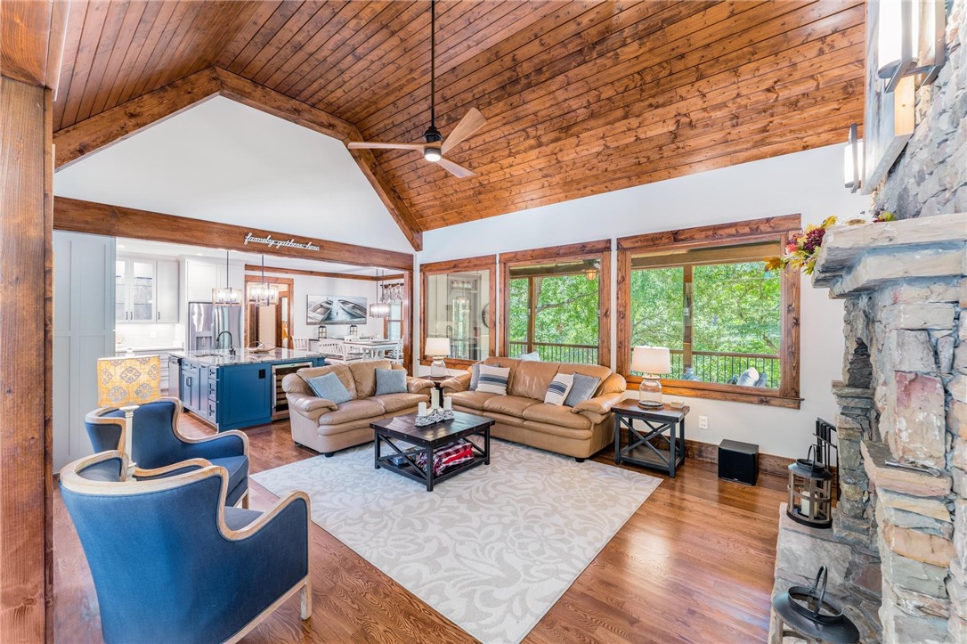 98 Barefoot Bay Road Hartwell, GA 30643 - Photo 7 of 50 Gallery Image 7
