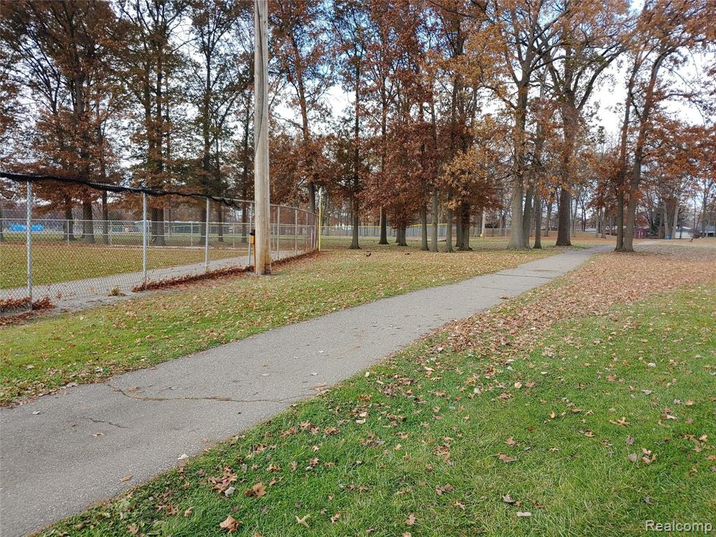 217 Henry Ruff Road Garden City, MI 48135 - Photo 43 of 43 Gallery Image 43