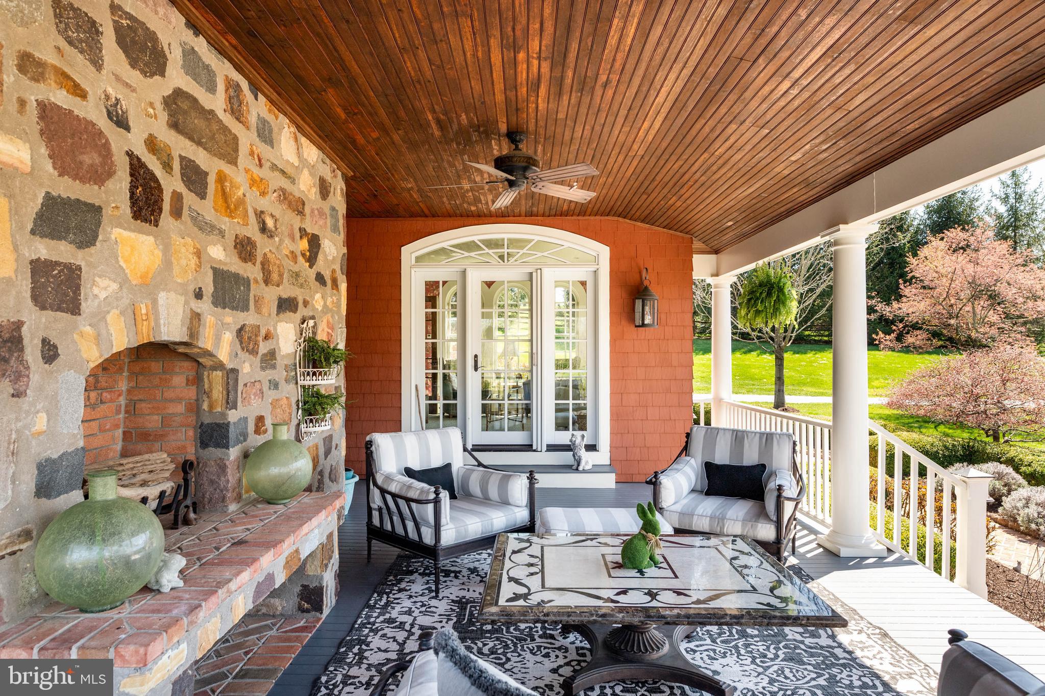 1075 South Leopard Road Berwyn, PA 19312 - Photo 25 of 111 Covered terrace off Sunroom