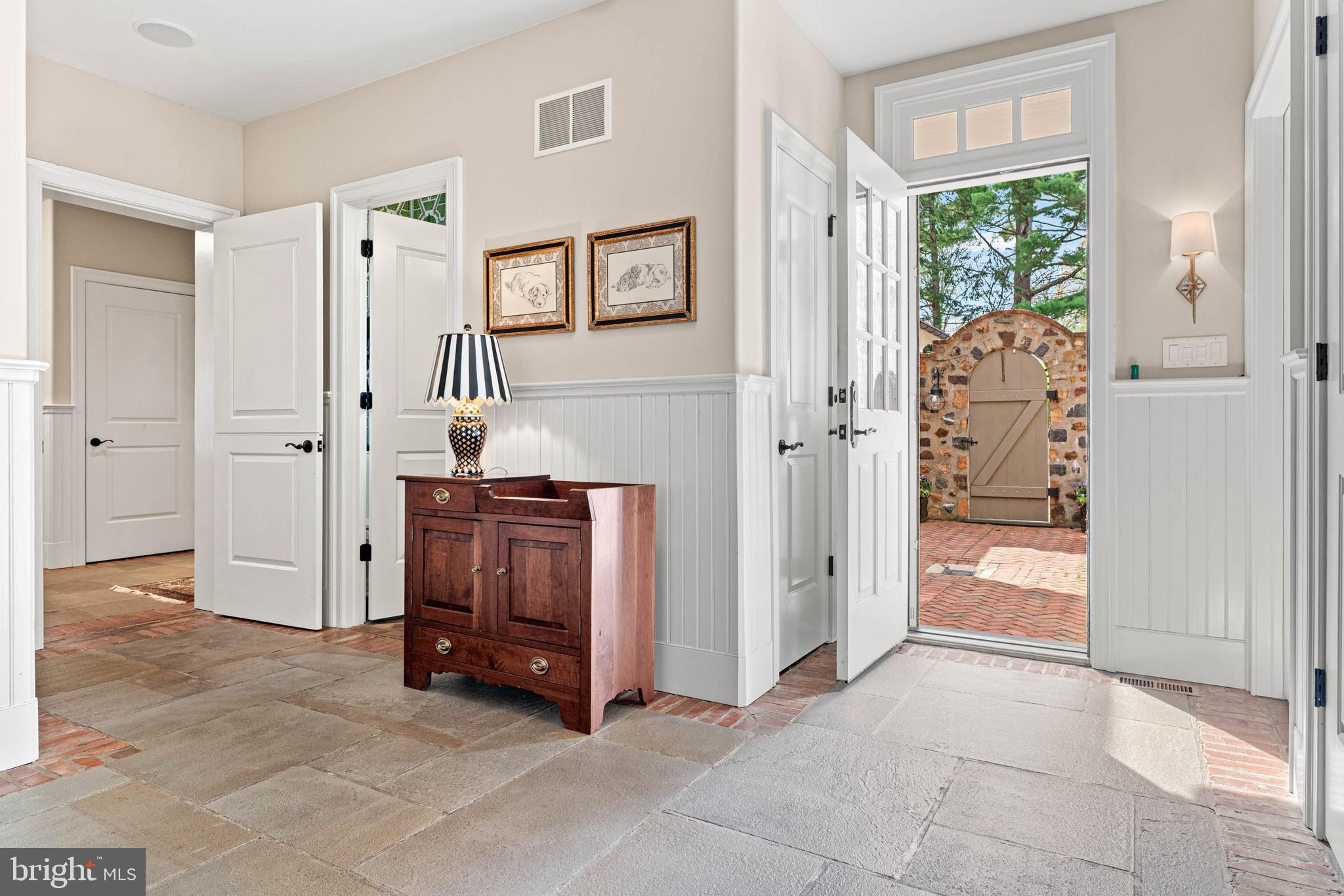 1075 South Leopard Road Berwyn, PA 19312 - Photo 48 of 111 Mudroom