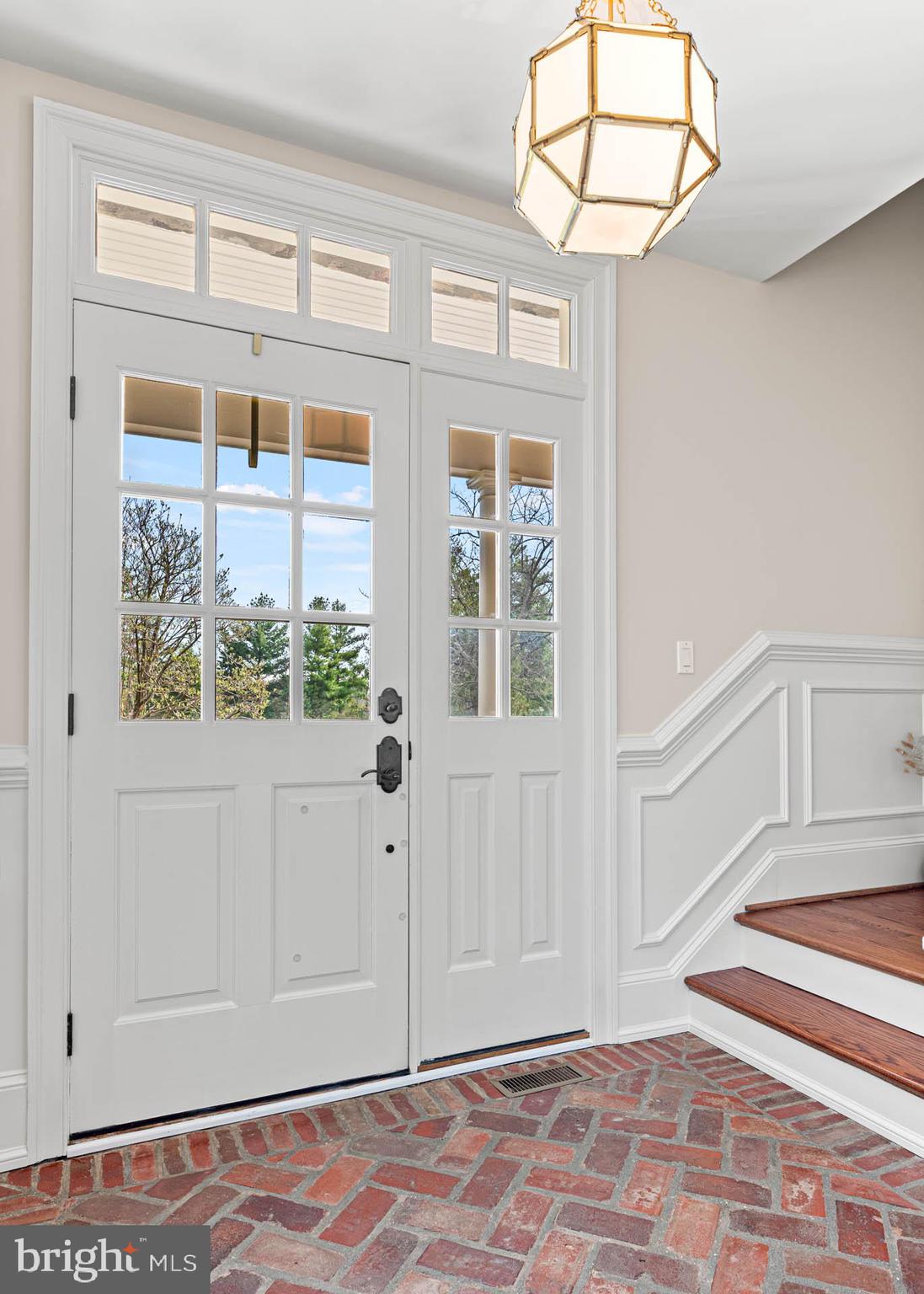 1075 South Leopard Road Berwyn, PA 19312 - Photo 53 of 111 Rear staircase