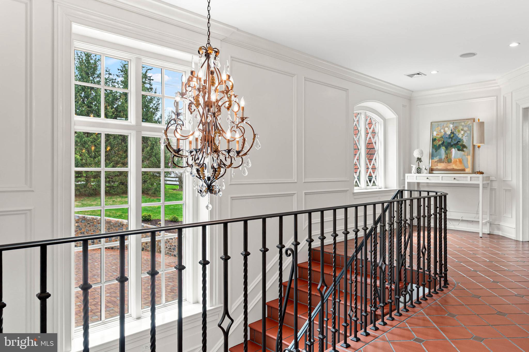 1075 South Leopard Road Berwyn, PA 19312 - Photo 54 of 111 Second floor foyer