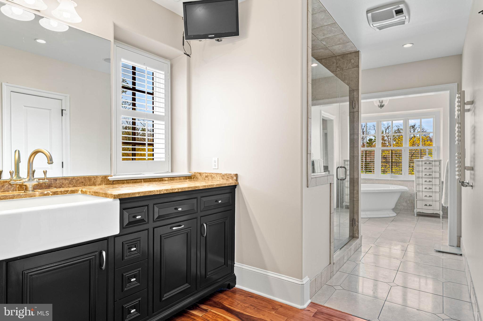 1075 South Leopard Road Berwyn, PA 19312 - Photo 65 of 111 Primary Bath