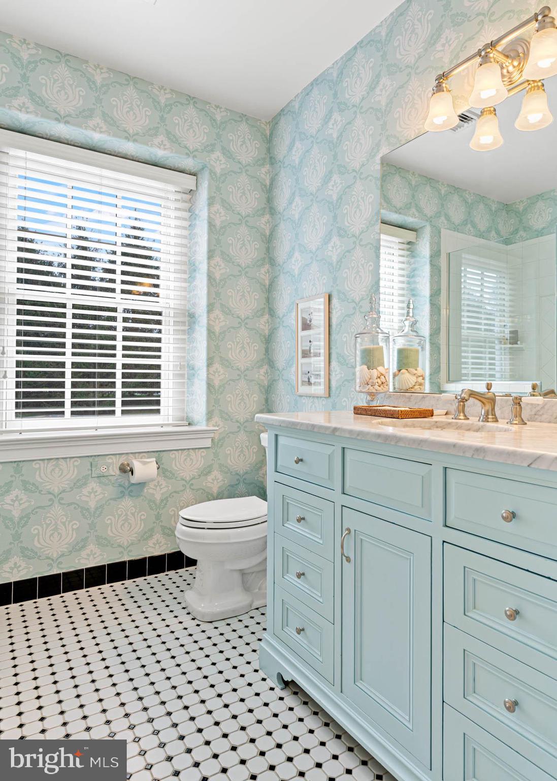 1075 South Leopard Road Berwyn, PA 19312 - Photo 83 of 111 Bath