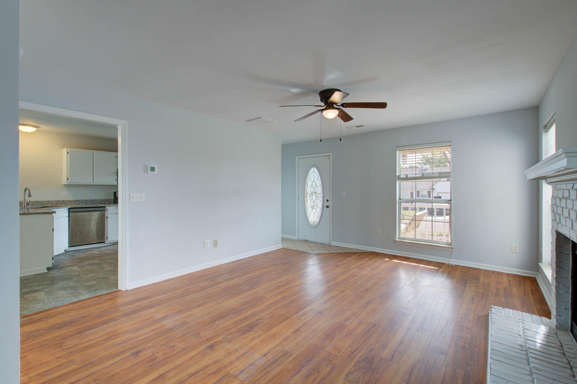 108 Alcester Road Goose Creek, SC 29445 - Photo 7 of 31 Living Room