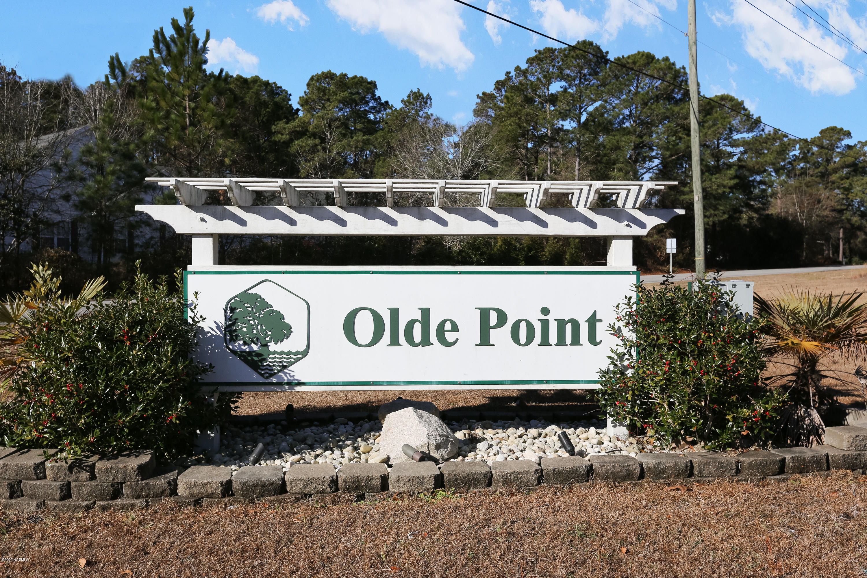 900 Cordgrass Road Hampstead, NC 28443 - Photo 53 of 62 OldePointAmenities-01