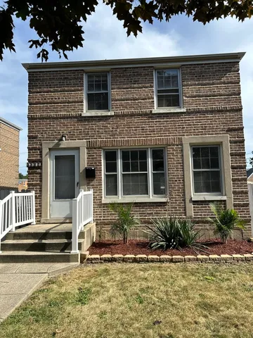 $299,900 | 3307 South 58th Avenue, Cicero, IL 60804