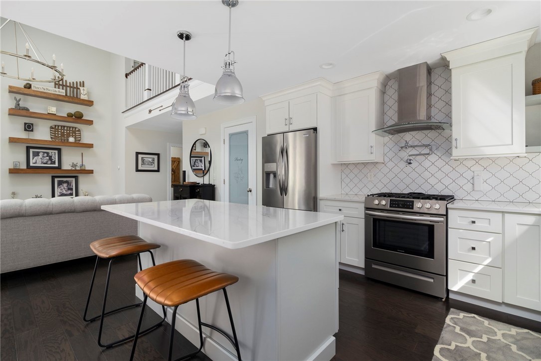 80 Conley Avenue, Unit 9 Cranston, RI 02921 - Photo 6 of 48