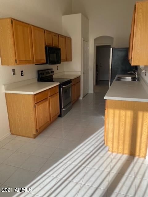 602 South Neely Street Gilbert, AZ 85233 - Photo 8 of 33 image21