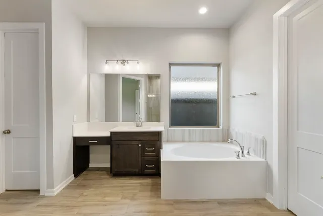 $485,000 | 10473 Eastern Bluestar Drive, Conroe, TX 77385