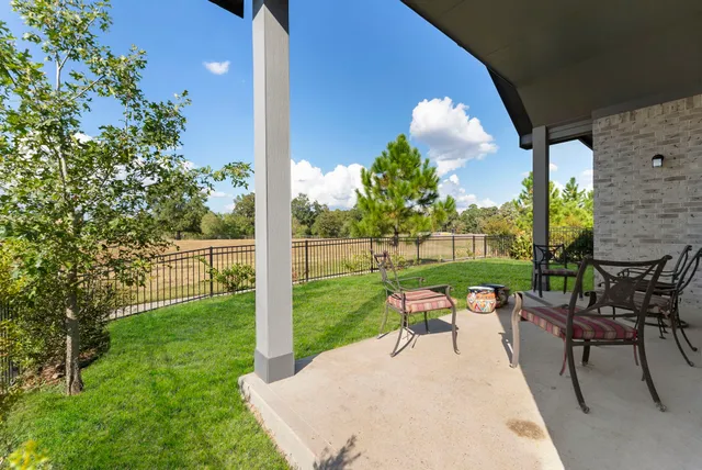 $485,000 | 10473 Eastern Bluestar Drive, Conroe, TX 77385