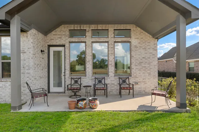 $485,000 | 10473 Eastern Bluestar Drive, Conroe, TX 77385