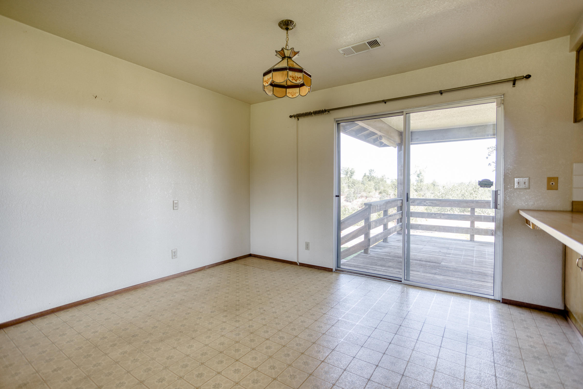 6768 Happy Valley Road Anderson, CA 96007 - Photo 11 of 20 dining room