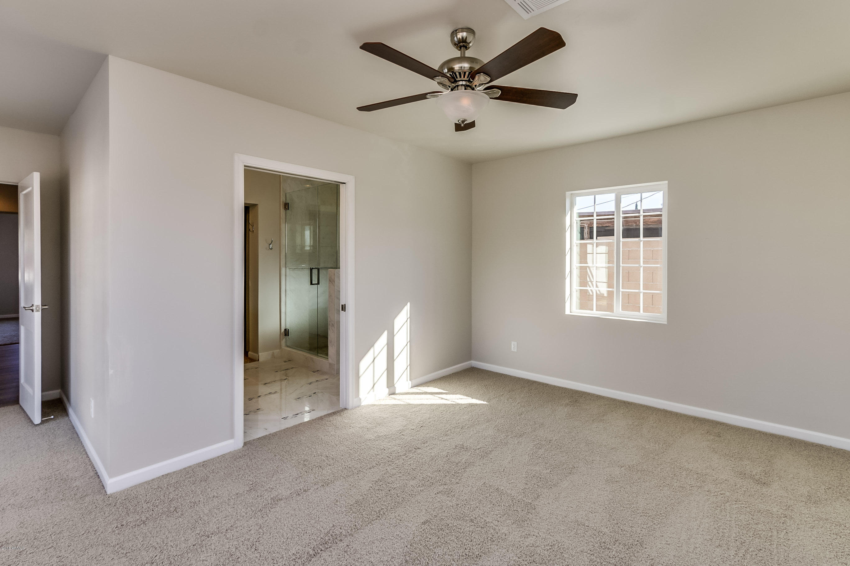 3535 East Piccadilly Road Phoenix, AZ 85018 - Photo 16 of 38 Piccadilly - 013