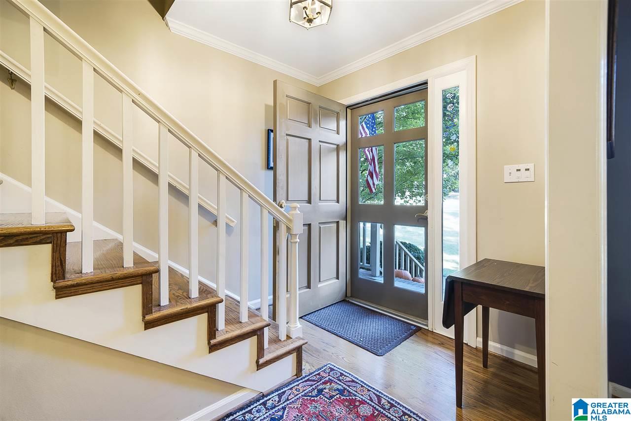 2528 Dolly Ridge Road Birmingham, AL 35243 - Photo 2 of 46 Gallery Image 2