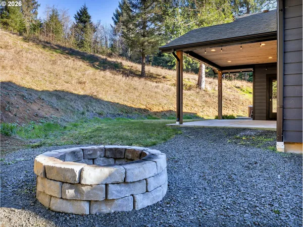 $650,000 | 37027 Danner Ridge Lane, Astoria, OR 97103