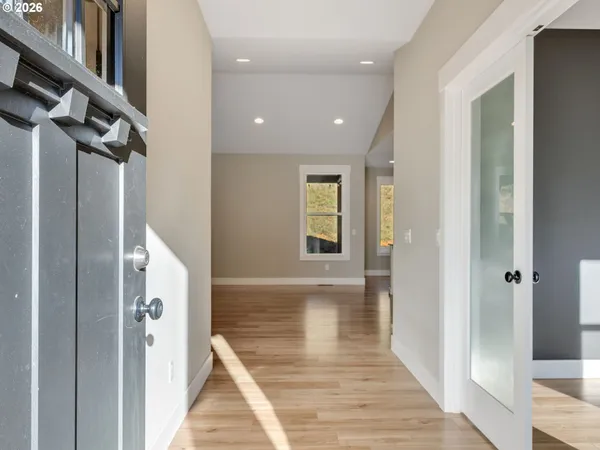 $650,000 | 37027 Danner Ridge Lane, Astoria, OR 97103