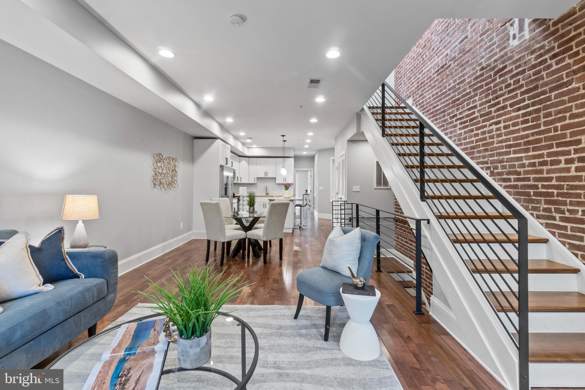 1130 Columbia Road Northwest, Unit 3 Washington, DC 20009 - Photo 2 of 40