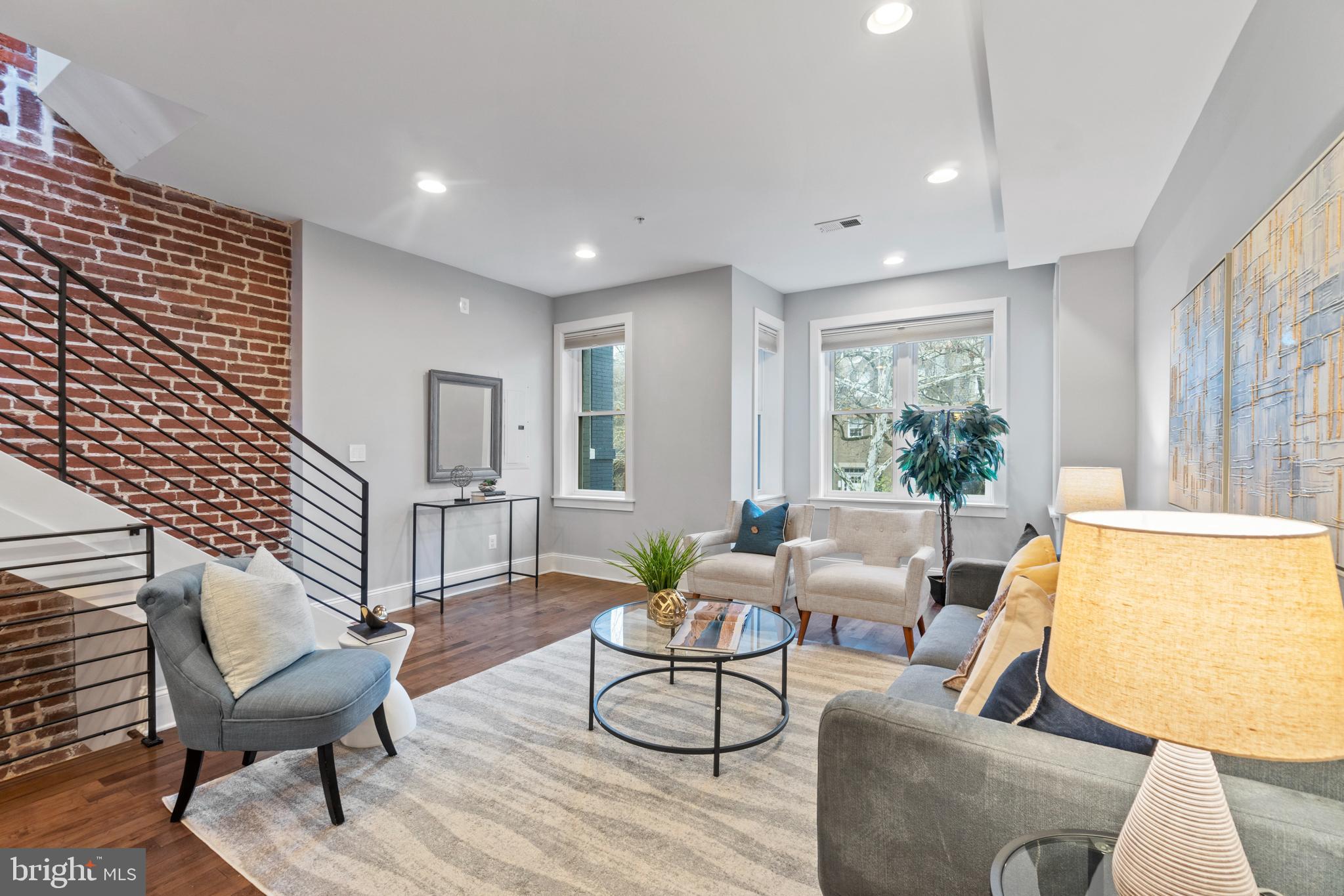 1130 Columbia Road Northwest, Unit 3 Washington, DC 20009 - Photo 4 of 40