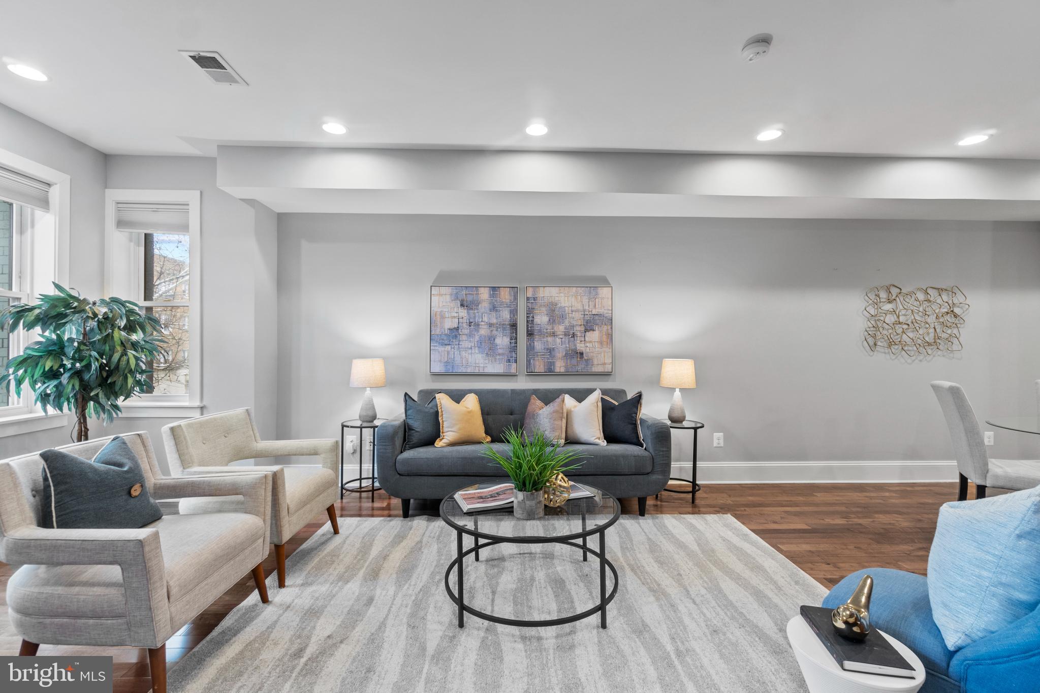 1130 Columbia Road Northwest, Unit 3 Washington, DC 20009 - Photo 8 of 40