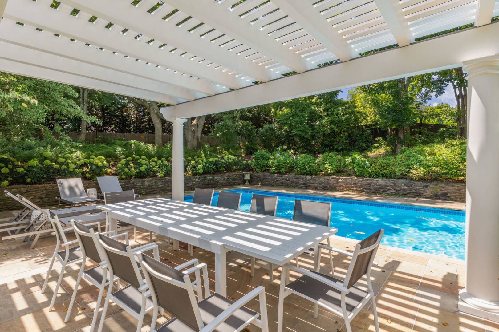 33 Cedar Street East Hampton, NY 11937 - Photo 12 of 16