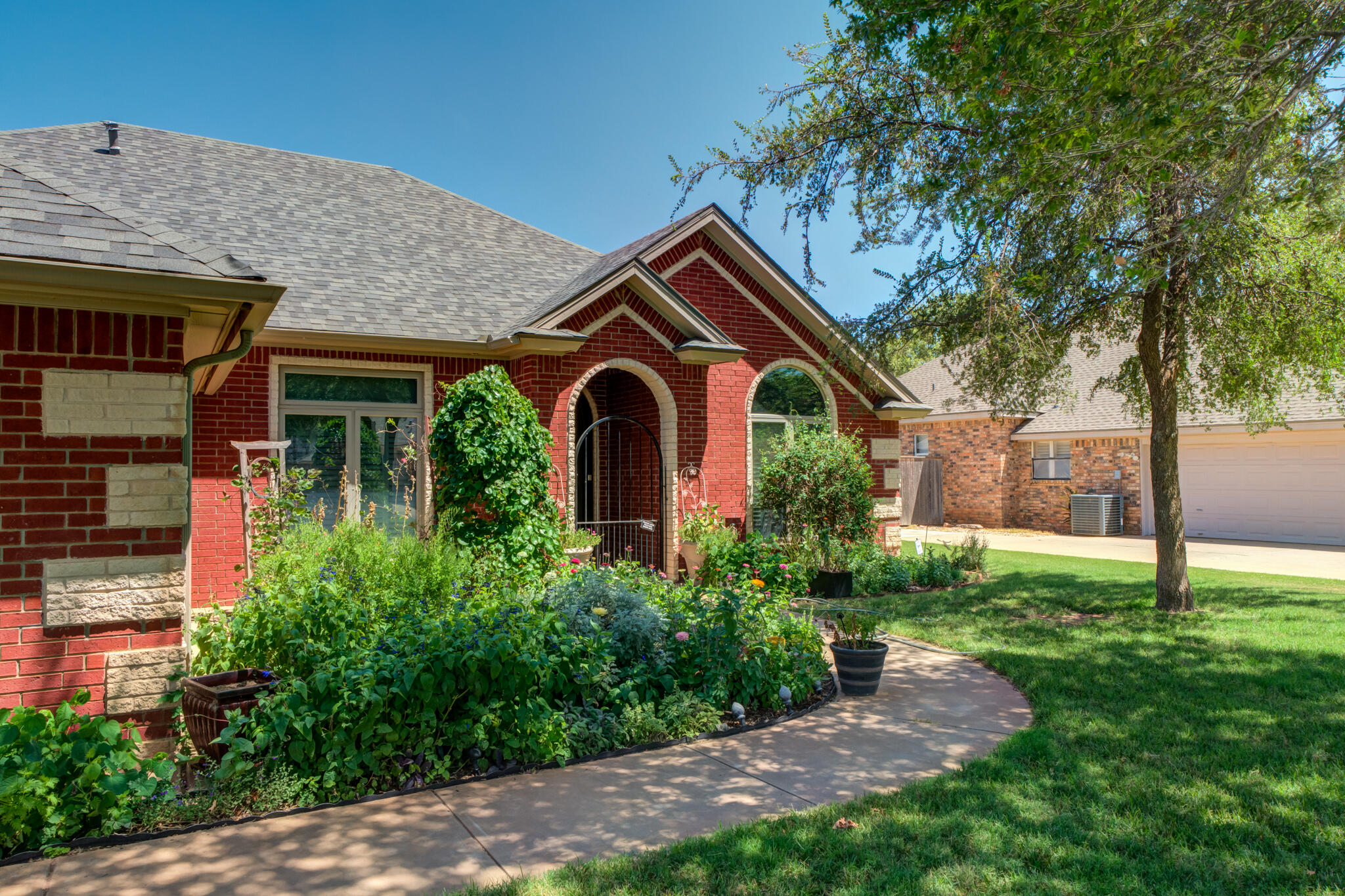 8605 Rochester Avenue Lubbock, TX 79424 - Photo 7 of 22 DSC02498_499_500